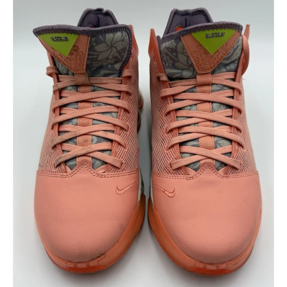 NIKE Lebron XIX Low Men's Size 12.5 Peach / Orange / Lavender / Neon DQ8344-600
